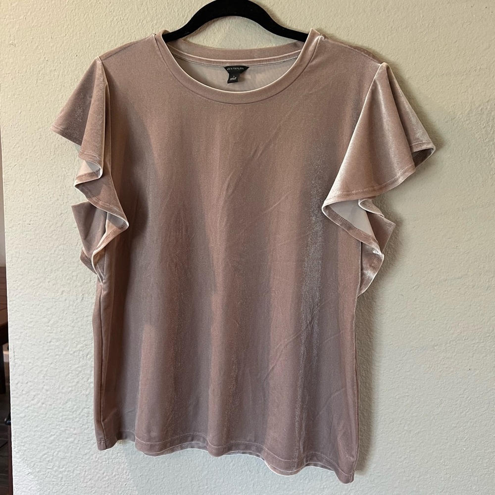 Ann Taylor mauve velvet flutter sleeve top